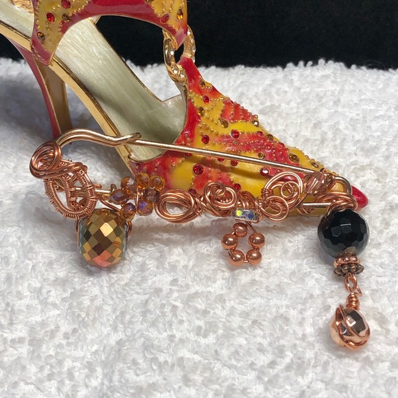 📌💕stunning light gold and copper pin/brooch-artisan,handmade NEW - Picture 10 of 11